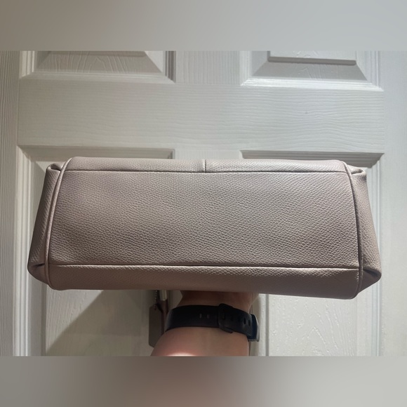 Coach 34663 "Minetta" Crossgrain Leather Crossobdy Taupe - Picture 3 of 5